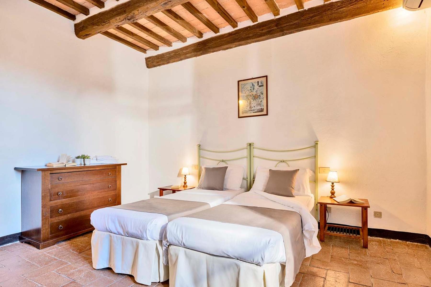 Agriturismo Tenuta Di Mensanello กอลเลวัลเดลซา ภายนอก รูปภาพ