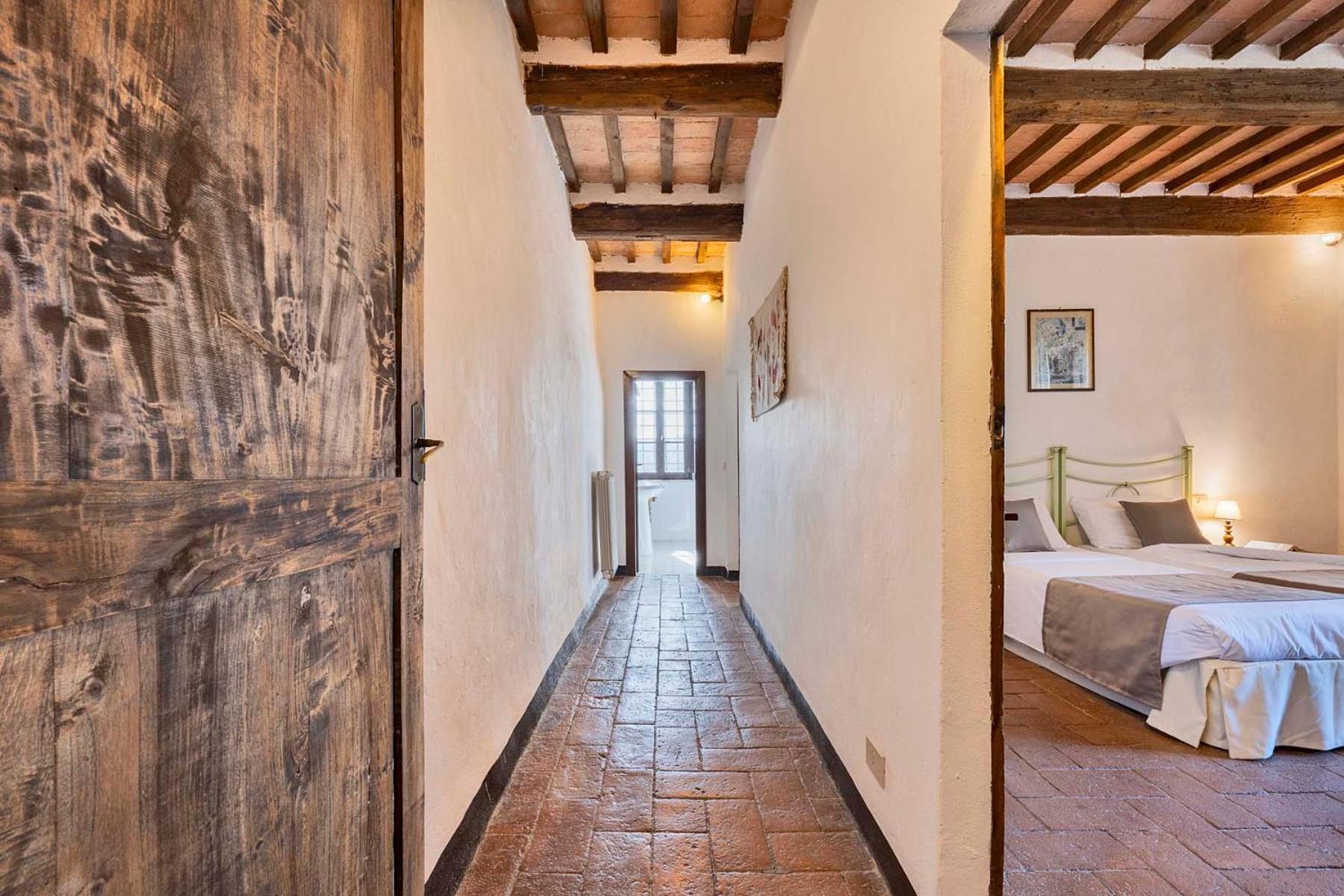 Agriturismo Tenuta Di Mensanello กอลเลวัลเดลซา ภายนอก รูปภาพ
